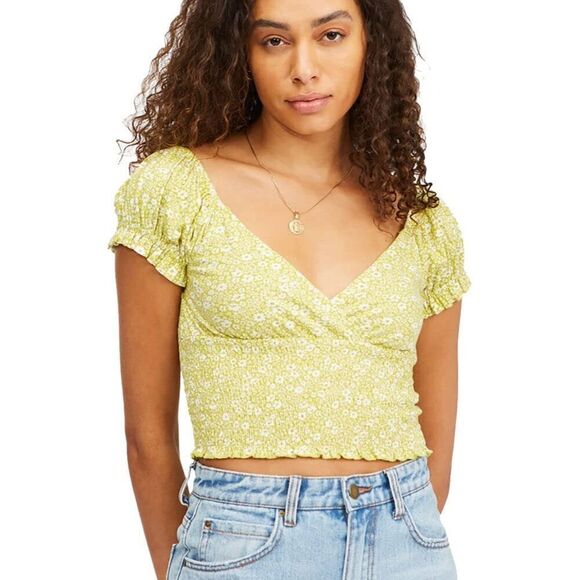 Billabong Spring Air Cropped Top. - Picture 1 of 7